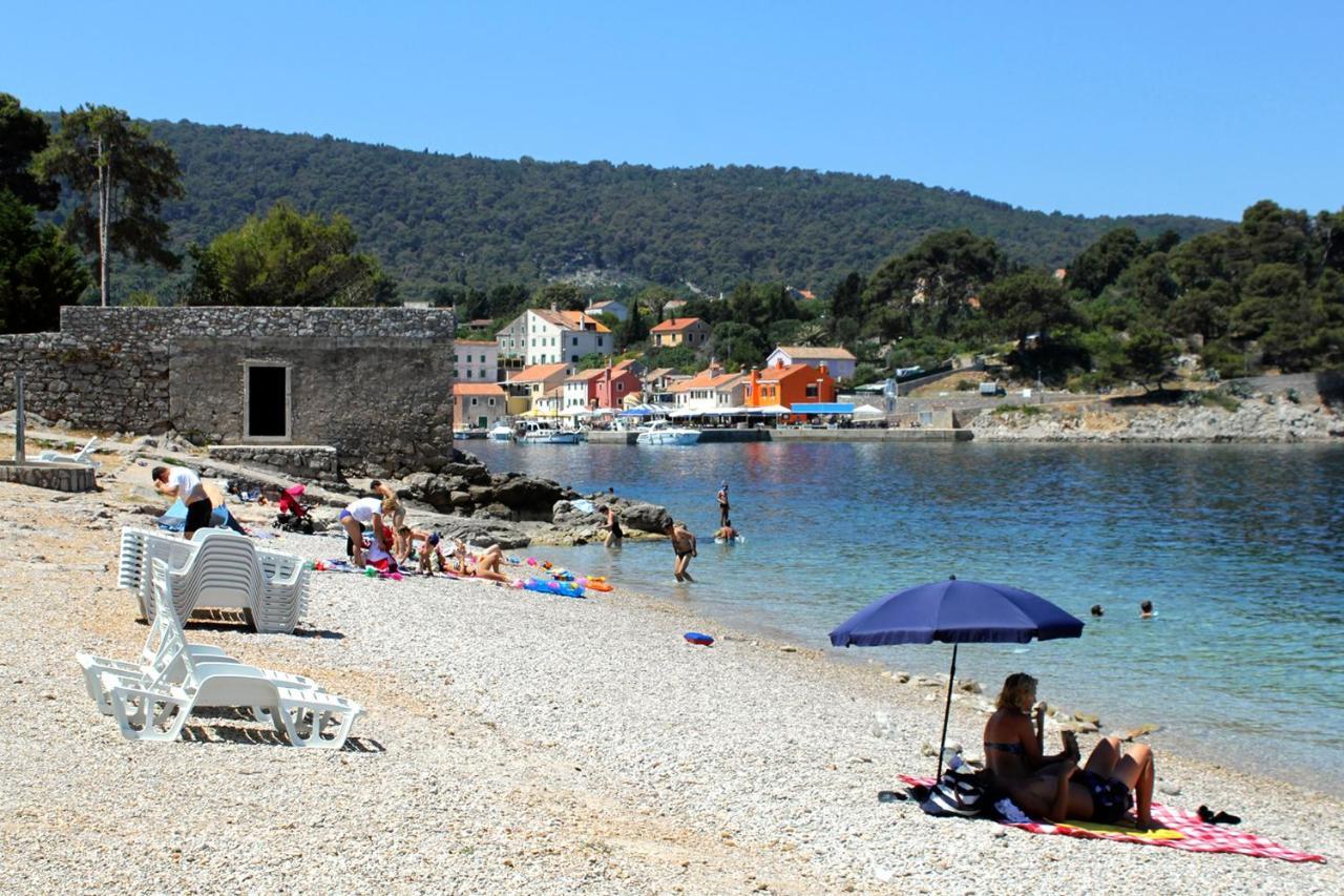 Apartments By The Sea Veli Losinj, Losinj - 8031 Extérieur photo