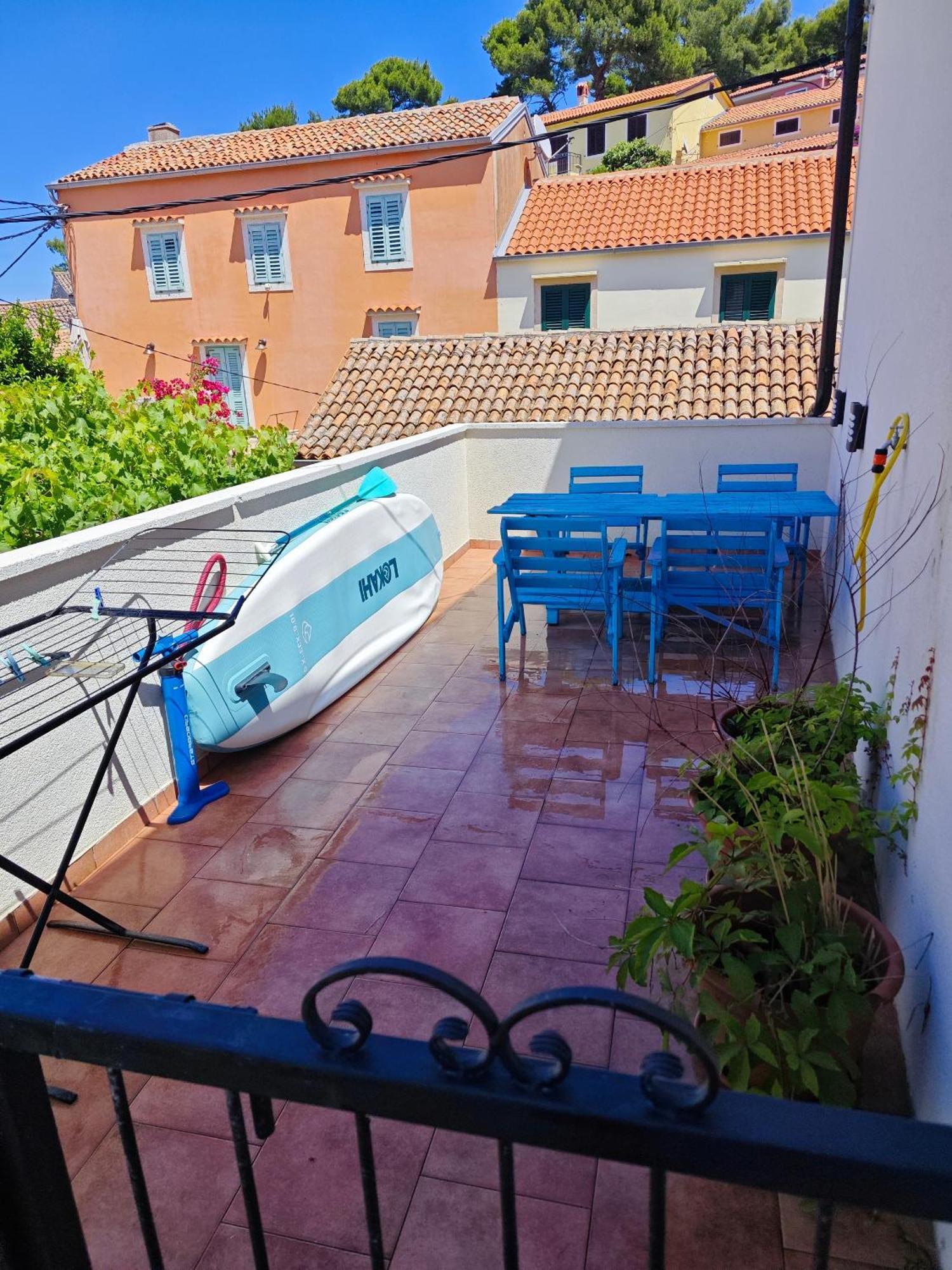 Apartments By The Sea Veli Losinj, Losinj - 8031 Extérieur photo